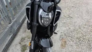 Ducati Diavel V4 (2023 - 26)  (8)