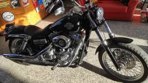 Harley-Davidson 1584 Super Glide Custom (2007) - FXDC  (3)
