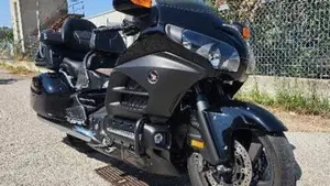 Honda GL 1800 Gold Wing (2012 - 17)  (3)