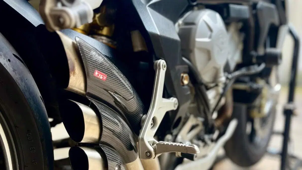 MV Agusta Dragster 800 (2014 - 19)  (3)