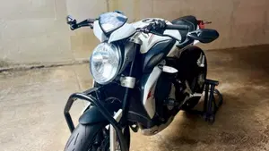MV Agusta Dragster 800 (2014 - 19)  (8)