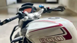 MV Agusta Dragster 800 (2014 - 19)  (9)
