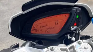 MV Agusta Dragster 800 (2014 - 19)  (10)