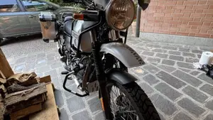Royal Enfield Himalayan 411 (2017 - 20)  (5)
