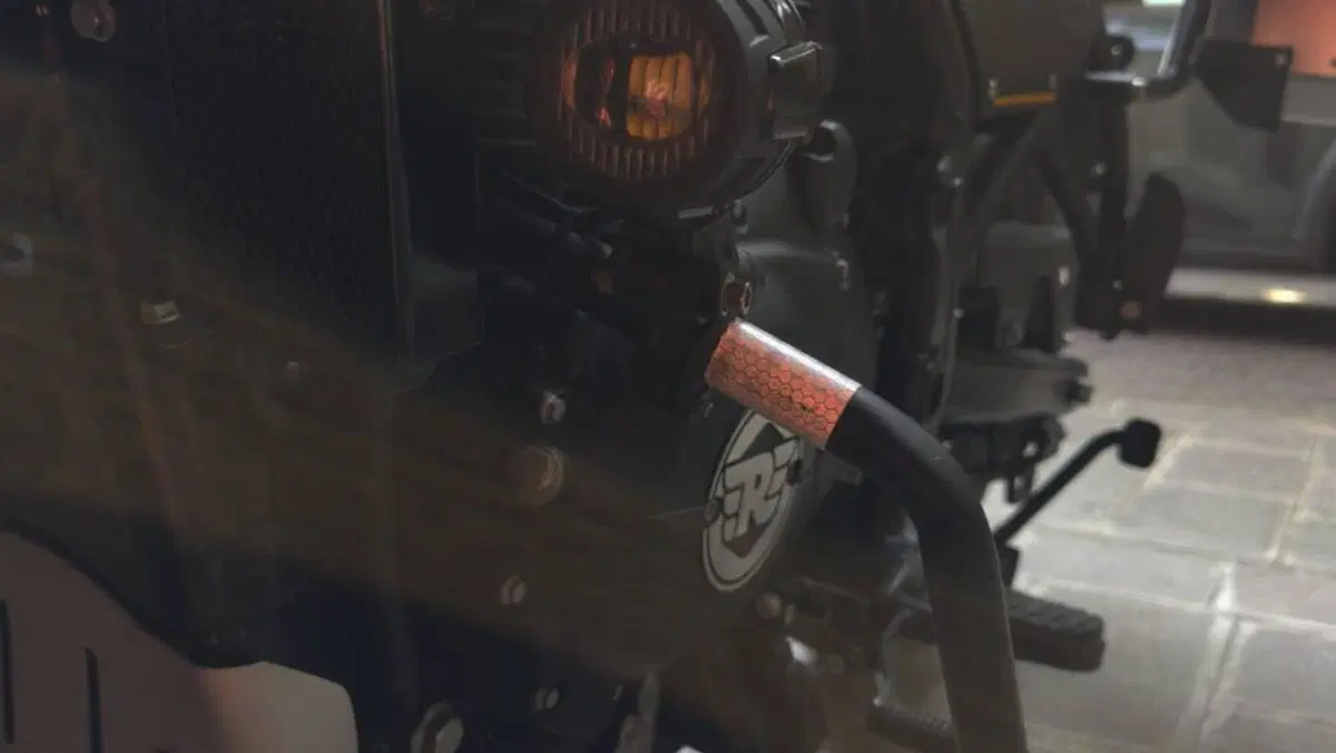 Royal Enfield Himalayan 411 (2017 - 20)  (6)