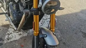 Triumph Speed 400 (2024 - 26)  (2)