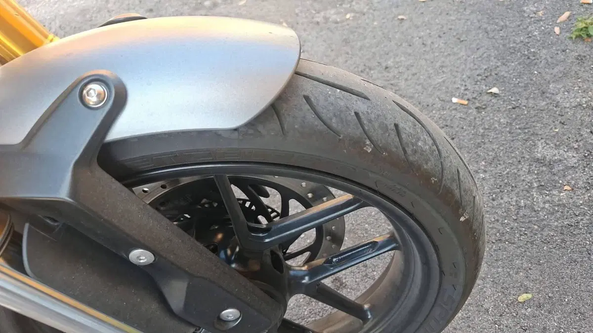 Triumph Speed 400 (2024 - 26)  (4)