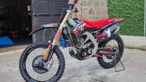 Honda CRF 250R (2020)  (7)