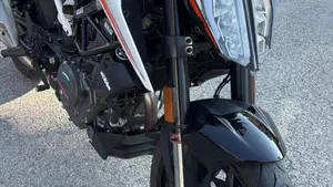 KTM 390 Duke (2021 - 23)  (8)