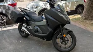 Honda Integra 750 DCT (2018 - 20)  (2)