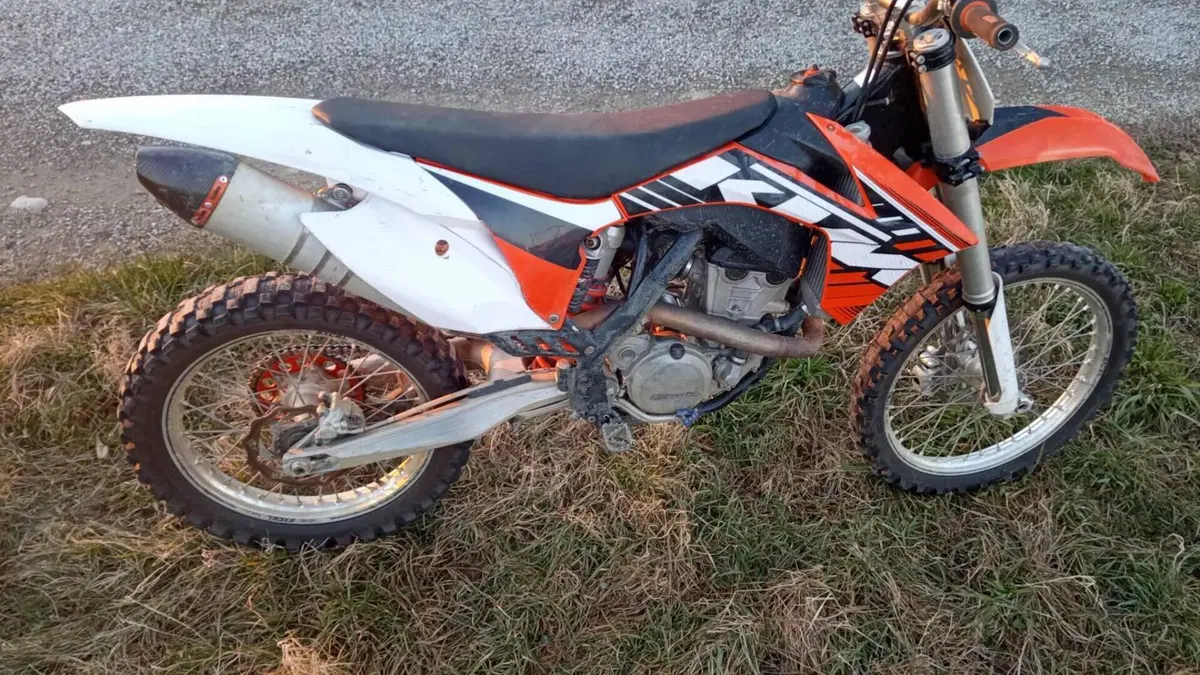 KTM 350 SX-F (2016)  (2)