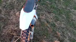 KTM 350 SX-F (2016)  (4)