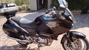 Honda Deauville 700 ABS  (5)