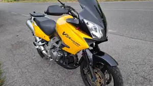 Suzuki V-Strom 1000 (2002 - 06)  (8)