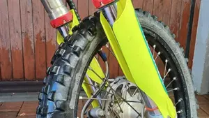 Husqvarna FE 250 (2022)  (5)