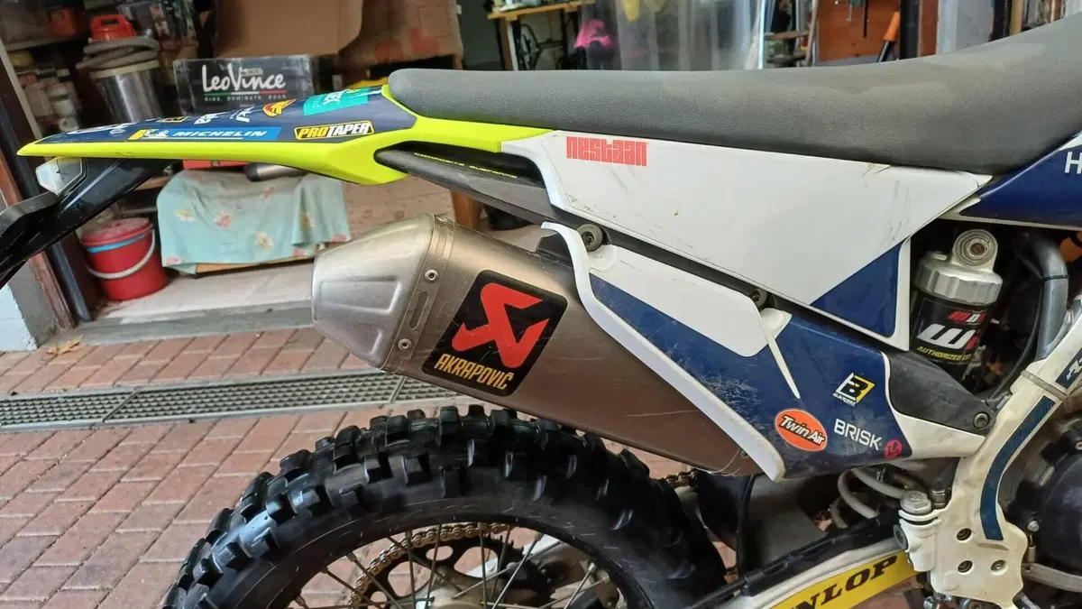 Husqvarna FE 250 (2022)  (9)
