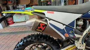 Husqvarna FE 250 (2022)  (9)