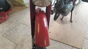 Demm   (10)