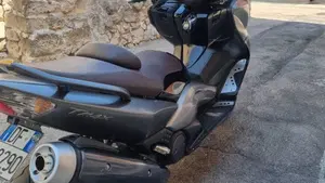 Yamaha T-Max 500 (2008 - 12)  (3)