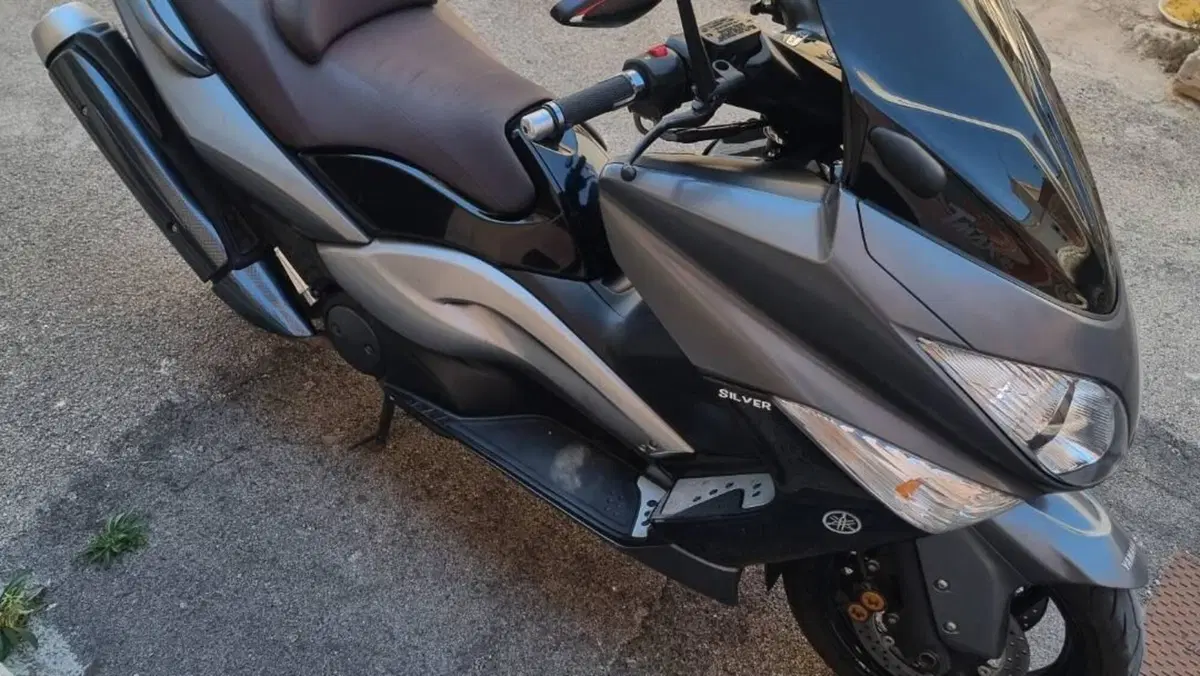Yamaha T-Max 500 (2008 - 12)  (4)