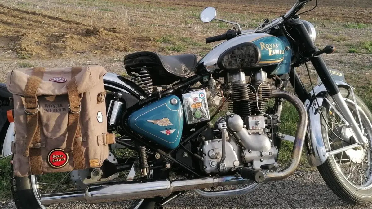 Royal Enfield Bullet 500 DLX Sixty/5  (7)
