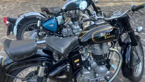 Royal Enfield Bullet 500 DLX Sixty/5  (8)