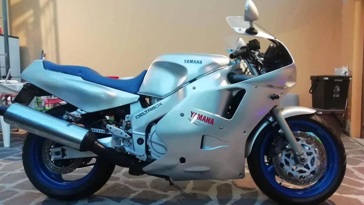 Yamaha   (7)