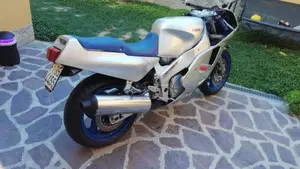 Yamaha   (12)