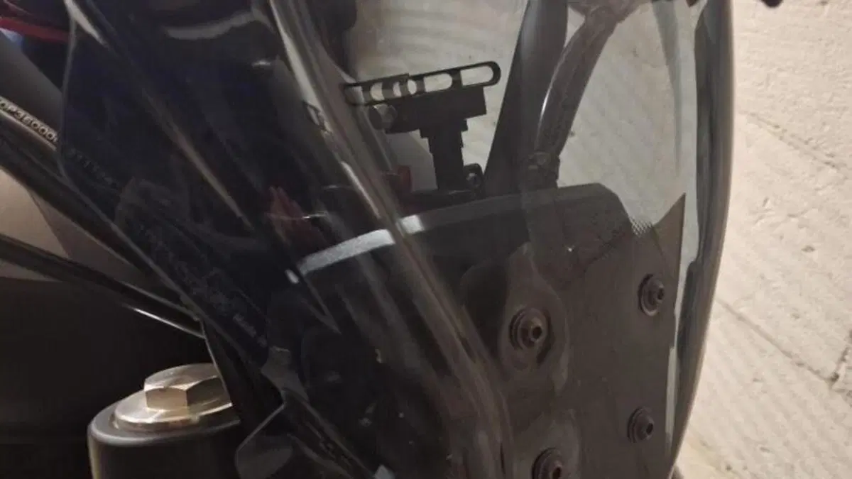 Benelli 502 C (2021 - 25)  (7)
