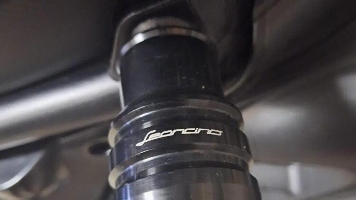 Benelli 502 C (2021 - 25)  (12)