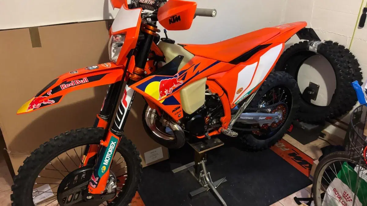 KTM 300 EXC Champion Edition (2025) 