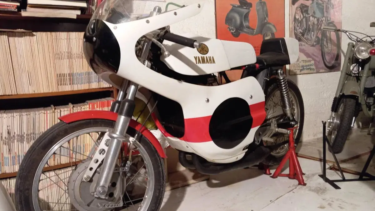 Yamaha   (2)