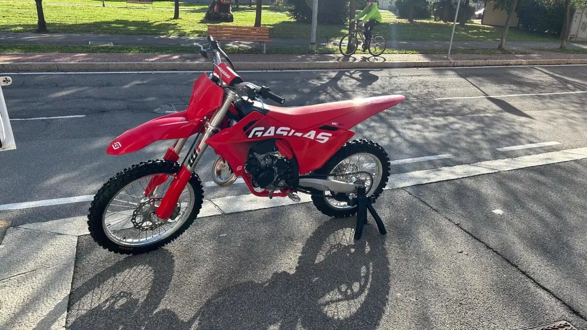 GASGAS MC 125 (2025) 