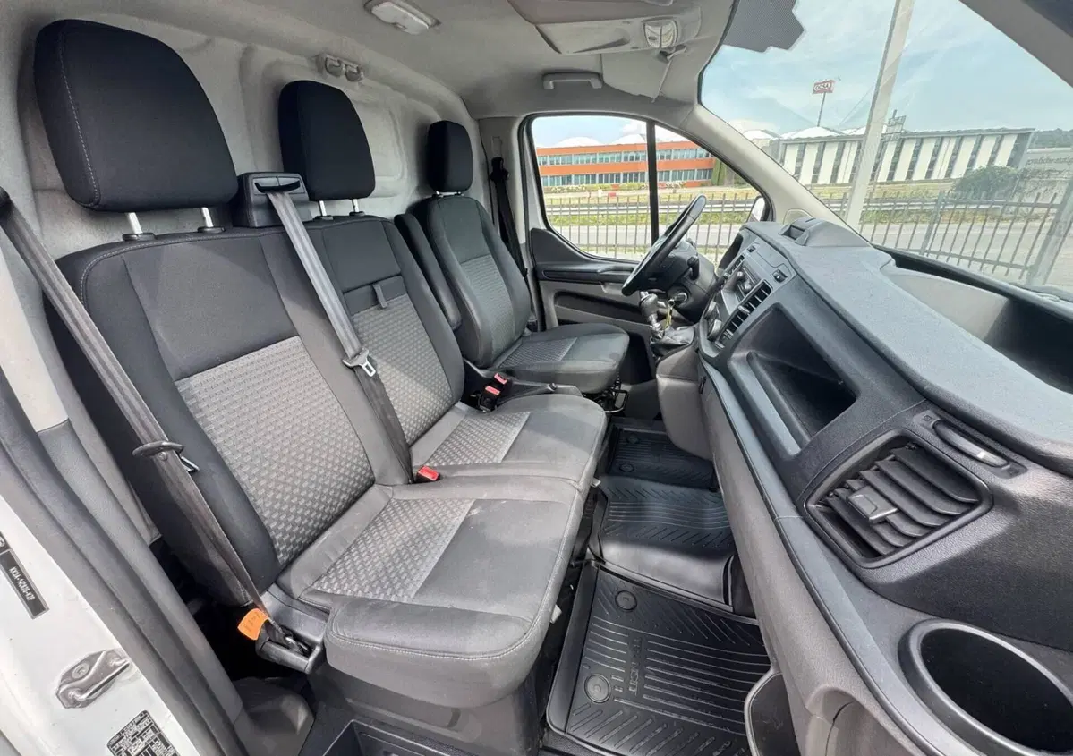 Ford Transit Custom Furgone 280 2.0 EcoBlue 130 PC Furgone Trend (14)
