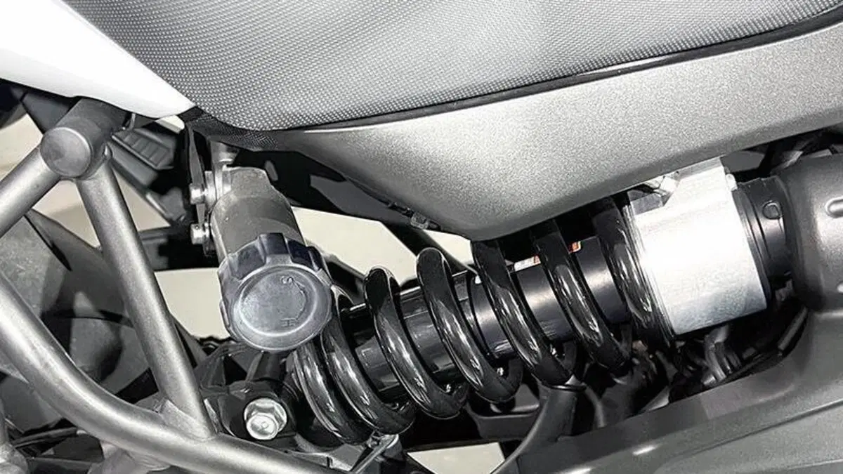 Kawasaki Versys 650 (2017 - 20)  (3)