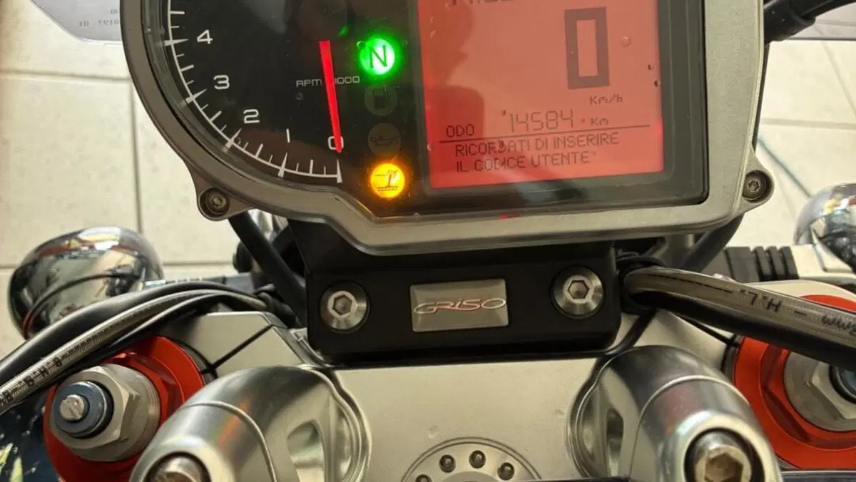 Moto Guzzi Griso 1100 (2005 - 11)  (5)