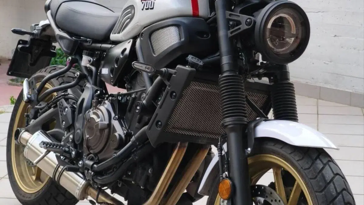 Yamaha XSR 700 XTribute (2022 - 24)  (4)