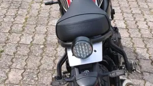 Yamaha XSR 700 XTribute (2022 - 24)  (8)