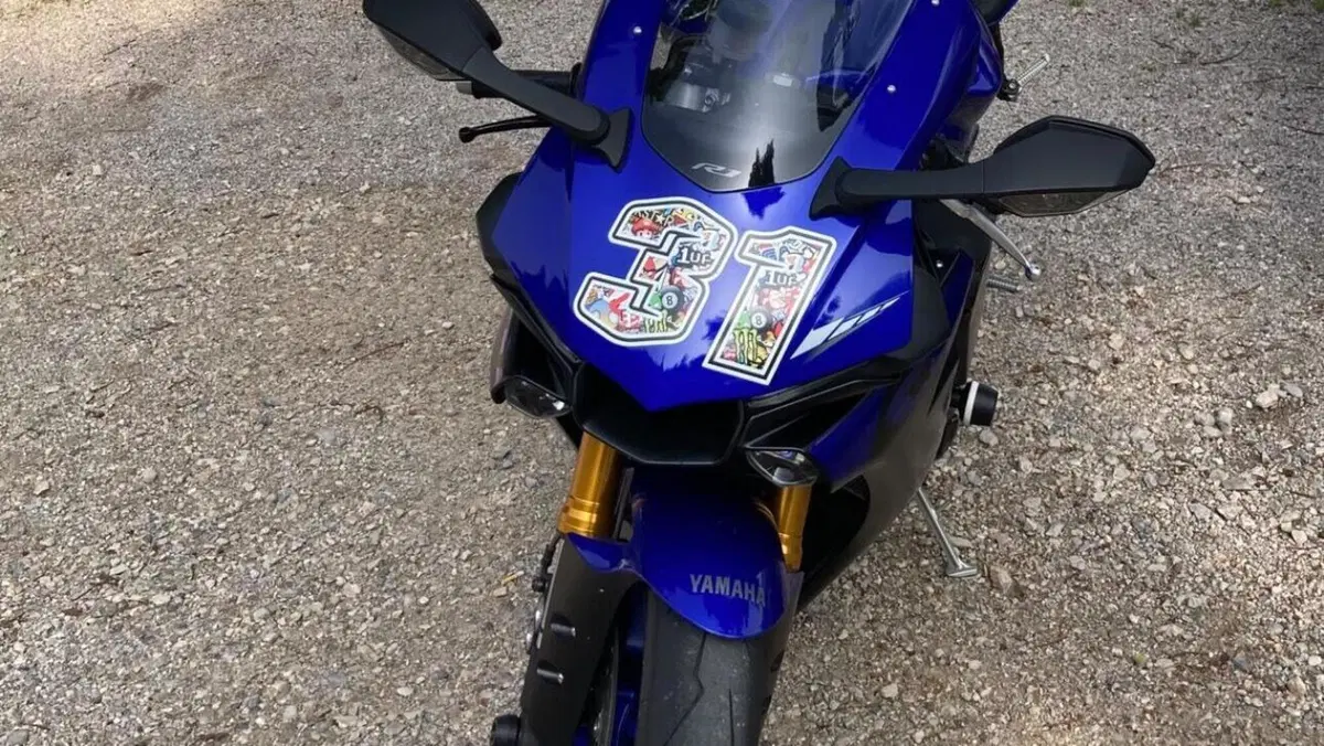 Yamaha YZF R1 (2017 - 19)  (5)