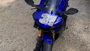 Yamaha YZF R1 (2017 - 19)  (5)