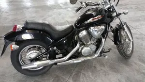 Honda VT 600 C Shadow (1989 - 02)  (3)