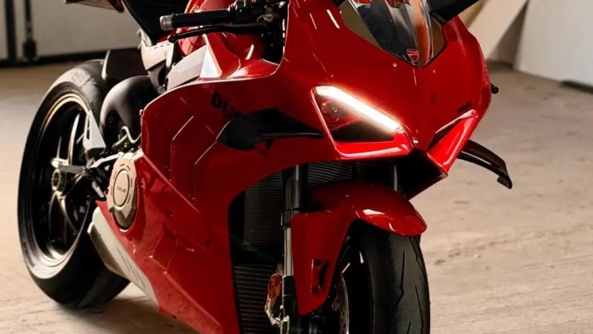 Ducati Panigale V4 (2022 - 24)  (3)