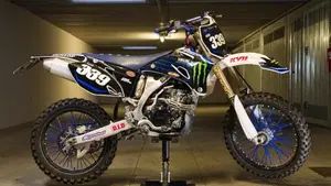 Yamaha YZ 250 F (2024)  (3)