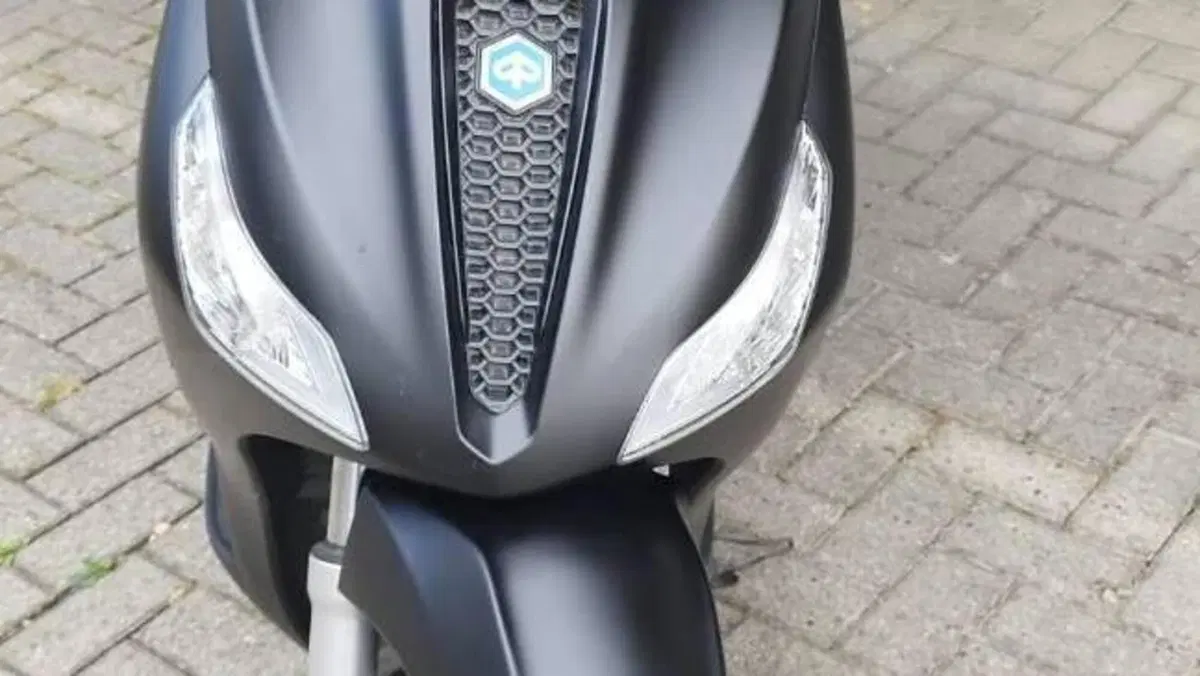 Piaggio Medley 125 S ABS (2021 - 24)  (2)