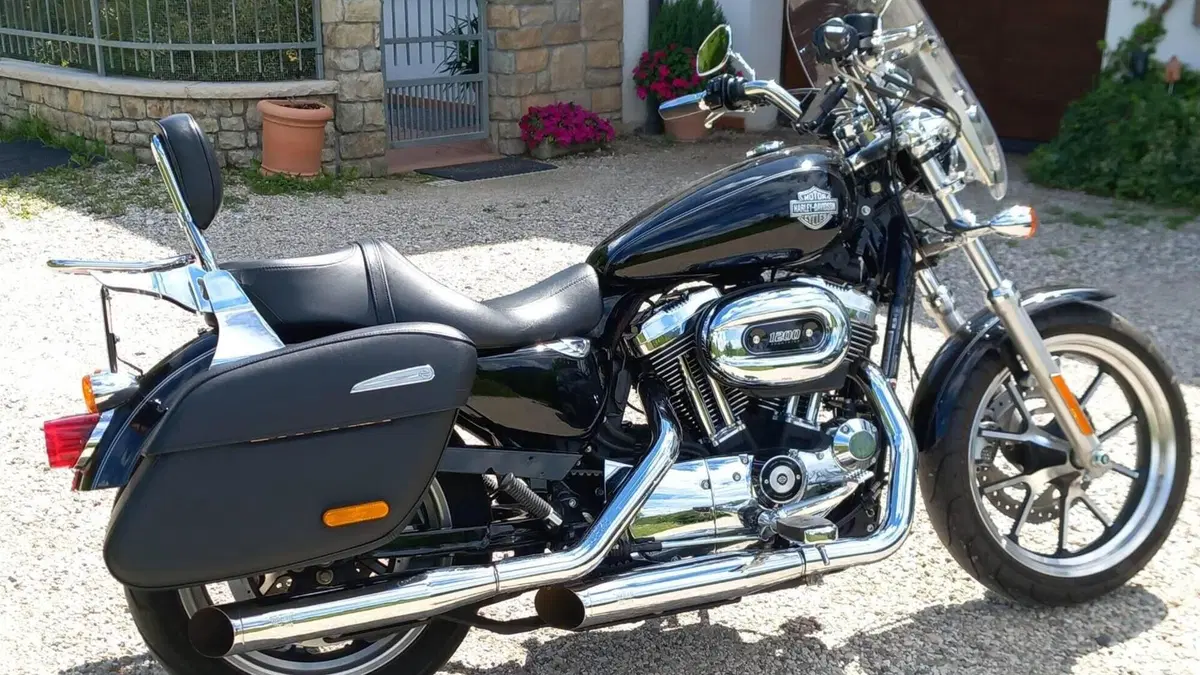 Harley-Davidson 1200 SuperLow (2014 - 16) - XL 1200T 