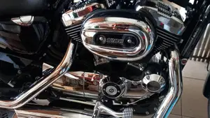 Harley-Davidson 1200 SuperLow (2014 - 16) - XL 1200T  (4)