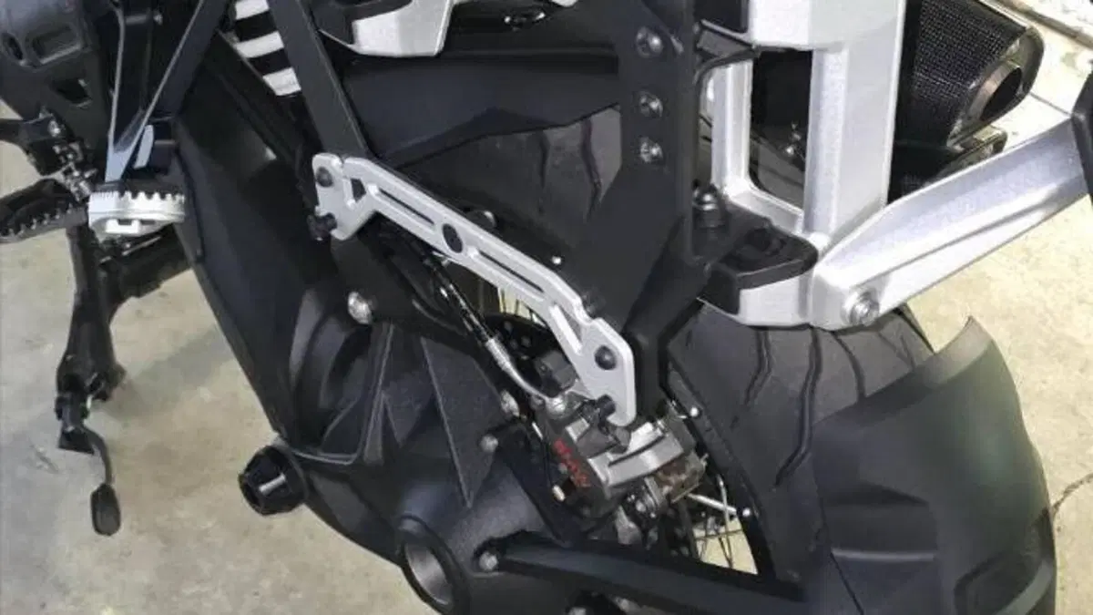 Bmw R 1300 GS Adventure Triple Black (2025 - 26)  (11)