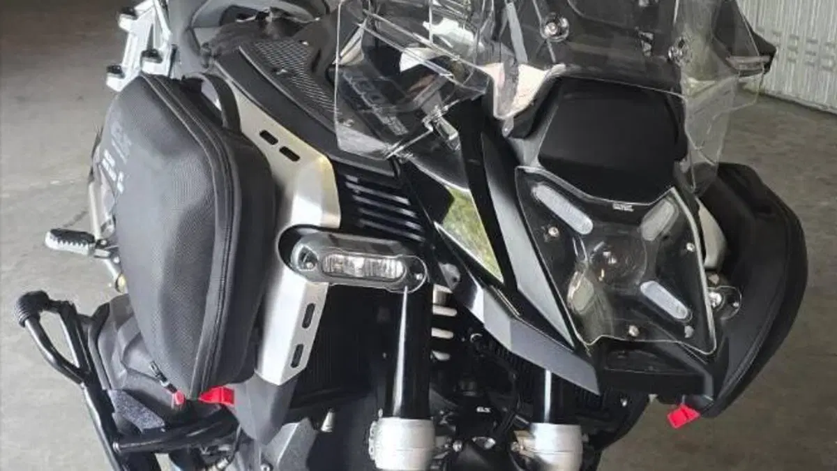 Bmw R 1300 GS Adventure Triple Black (2025 - 26)  (16)