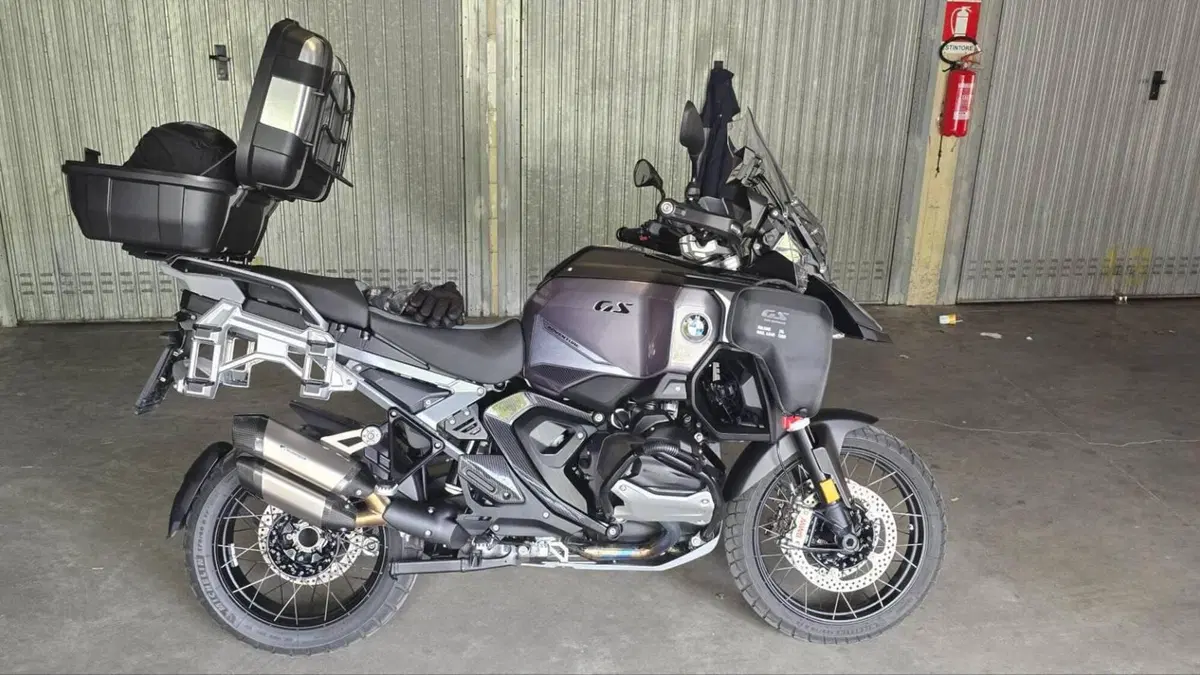 Bmw R 1300 GS Adventure Triple Black (2025 - 26)  (17)