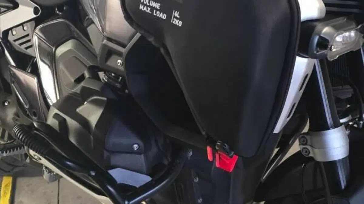 Bmw R 1300 GS Adventure Triple Black (2025 - 26)  (18)
